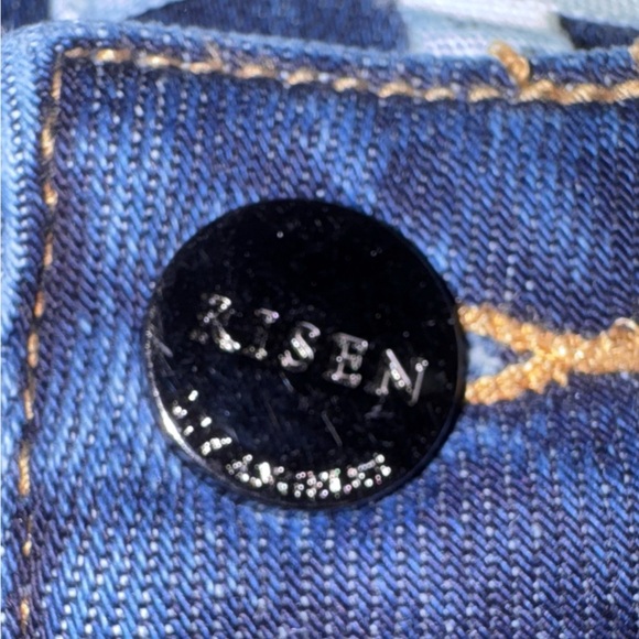 Risen Full Size High Rise Frayed Hem Flare Jeans. Size Jr 9. Dark blue. EUC - Picture 9 of 15